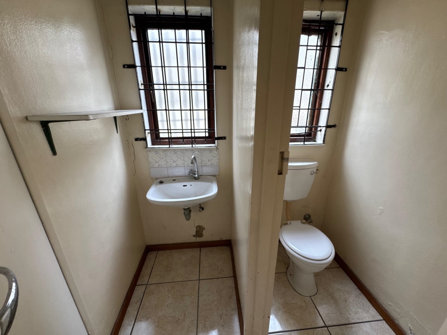 3 Bedroom Property for Sale in Hillcrest Heights Western Cape